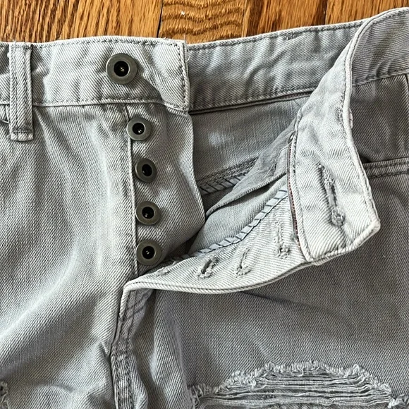 Free People light gray denim shorts! - Picture 4 of 4